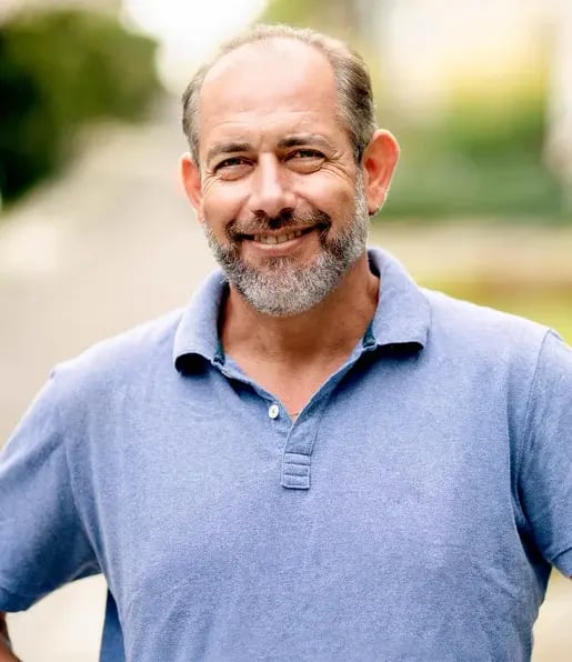 arwh-people-General_MidMan02