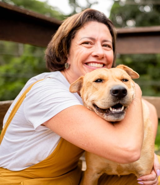 arwh-people-General_MidWoman-Dog
